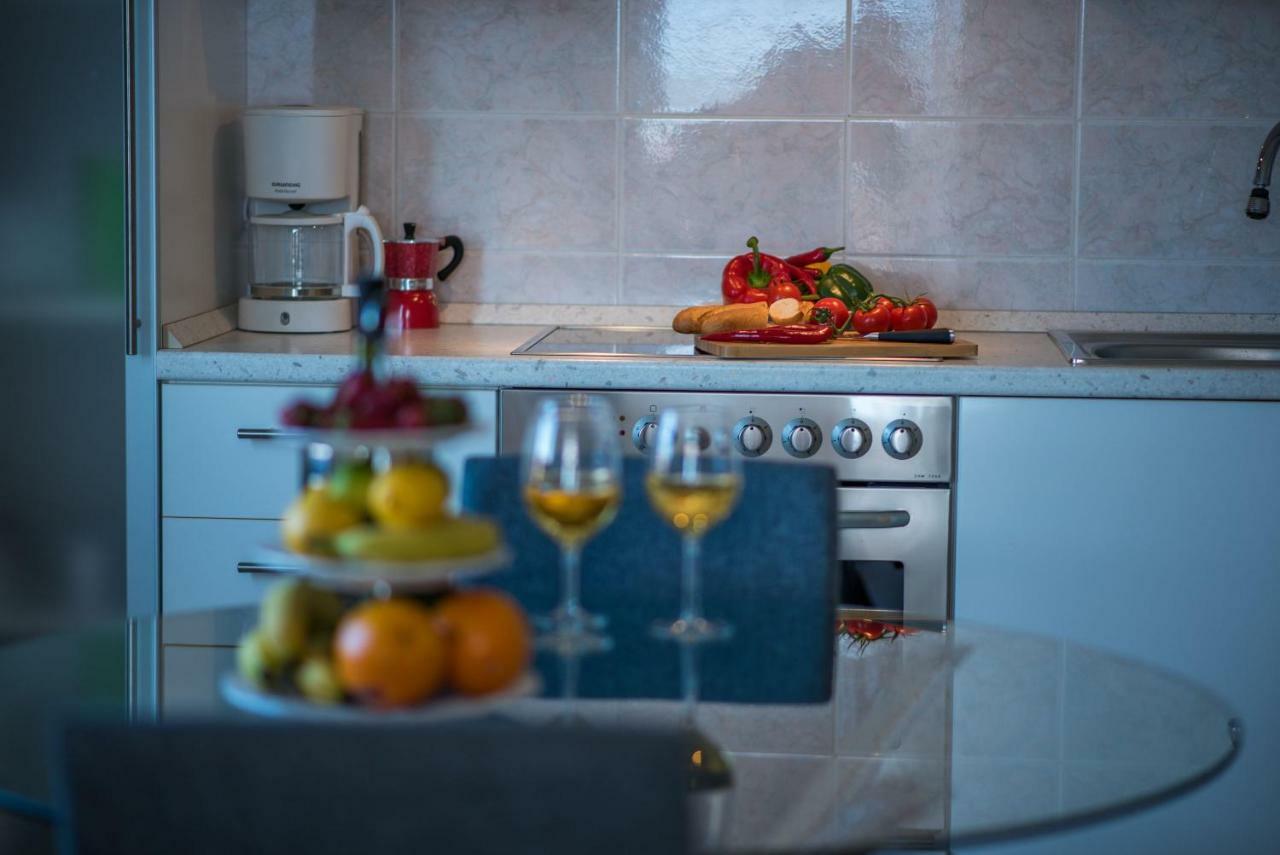 Apartment Luna Malinska Kültér fotó